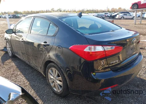 2016 Kia Forte Lx из США, поврежденный, VIN KNAFX4A67G5568286